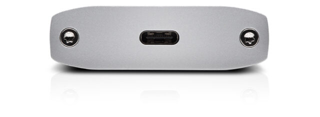 SSD R