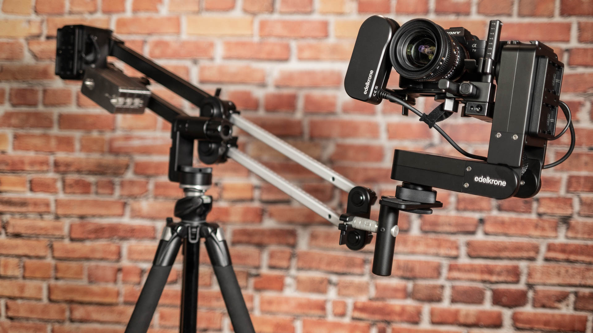 Edelkrone JibONE y HeadPLUS - Primera impresión - brazo y slider compacto con control de movimiento