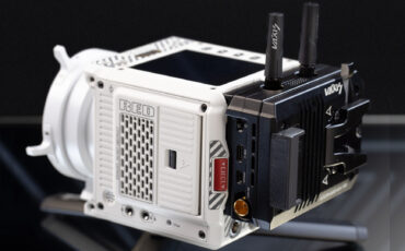 VAXISがATOM 600 KVを発表 － RED Komodo用ワイヤレスビデオ