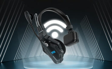 Hollyland Solidcom C1 Intercom Headset System Released – Up to 1,000ft Hands-free