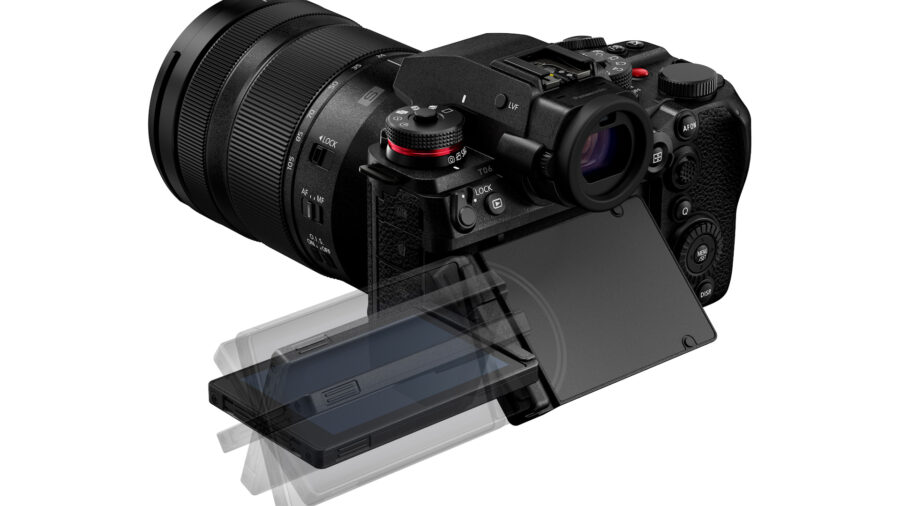 LUMIX S1II
